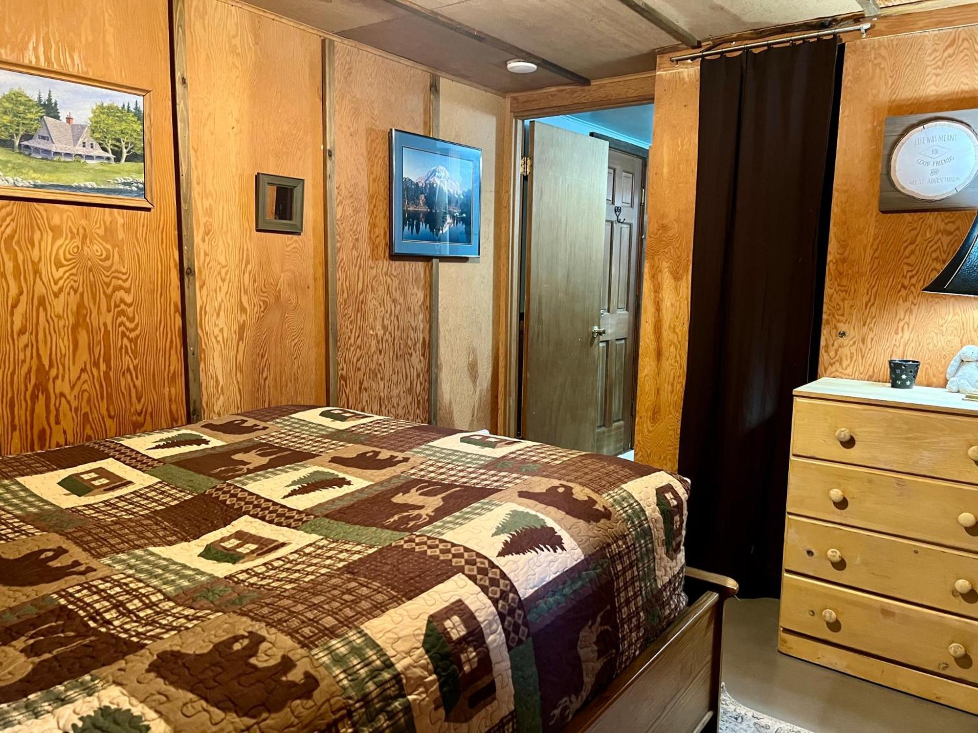 Mt Rainier Little Green Cabin On Big Creek! 阿什福德 外观 照片