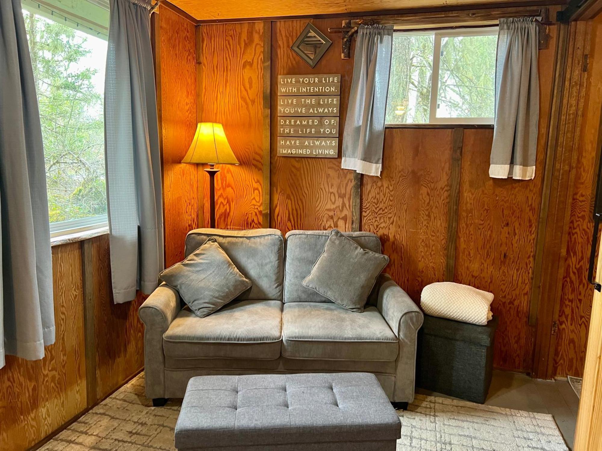 Mt Rainier Little Green Cabin On Big Creek! 阿什福德 外观 照片